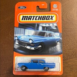 Ford Custom 300 Toy Car - Matchbox